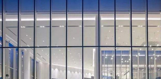 幕墻玻璃更換施工中，要從哪些方面降低建筑能耗？